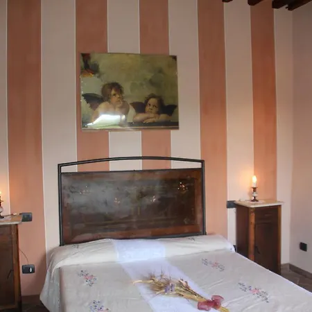 Agriturismo I Pianali Country house